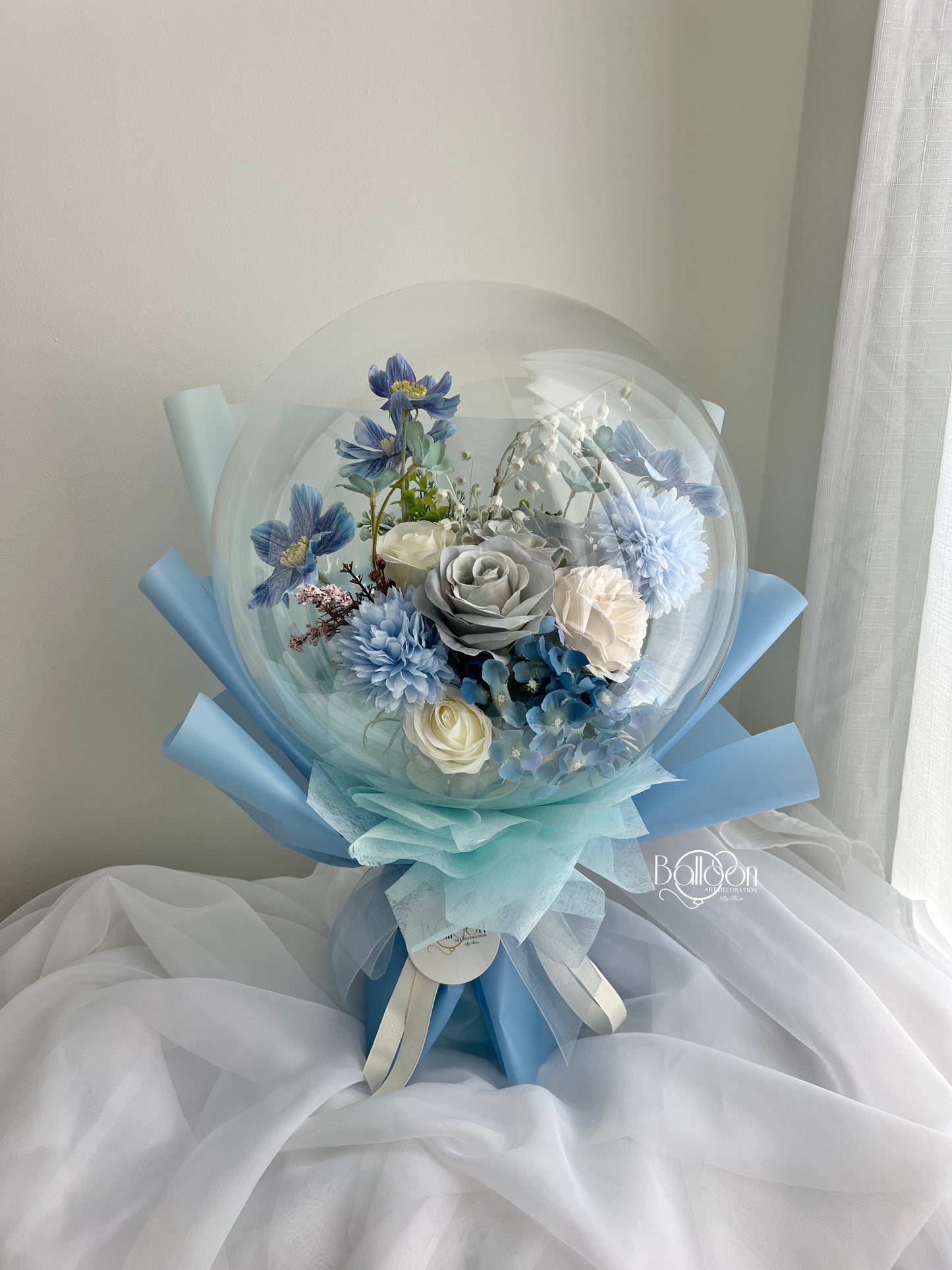 Elegant Flower Balloon bouquet