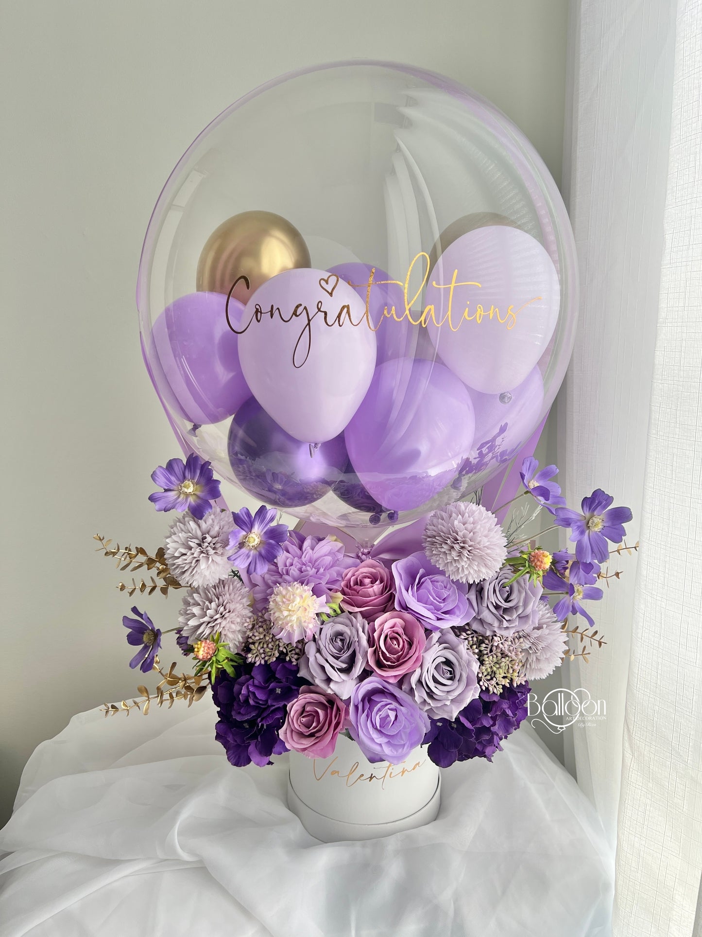 Hot Air Balloon With Artificial Flowers